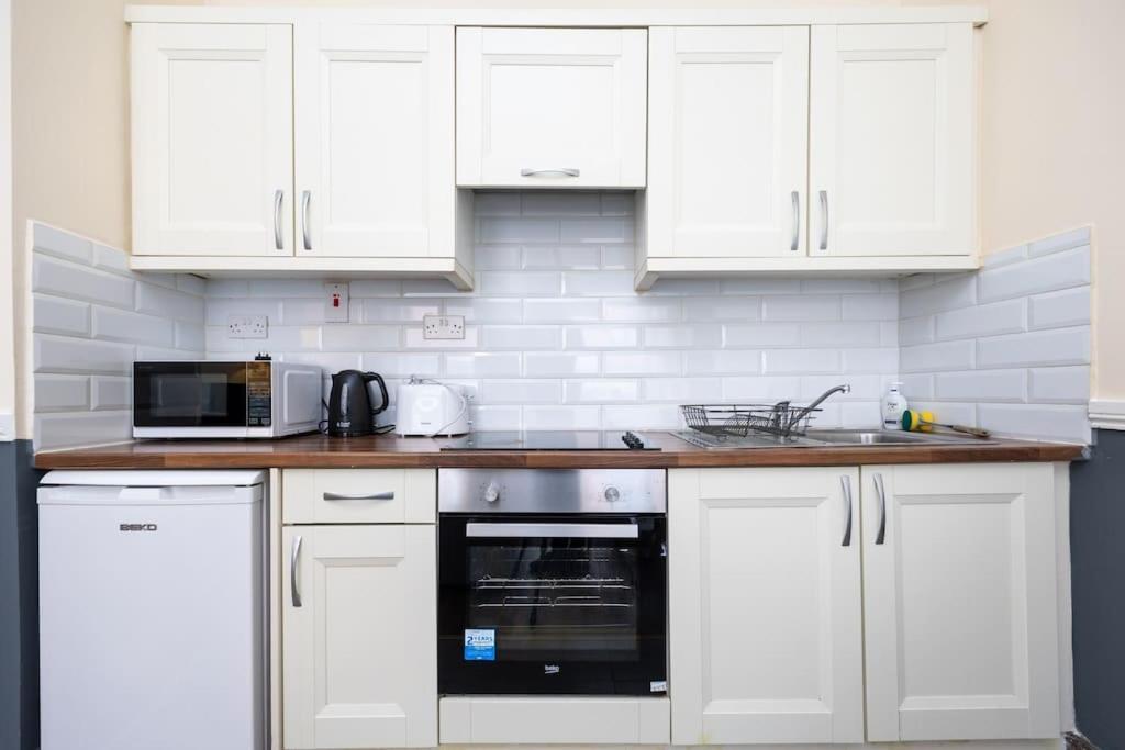 Homely 1 Bedroom Apartment In Smithfield, Dublino Esterno foto