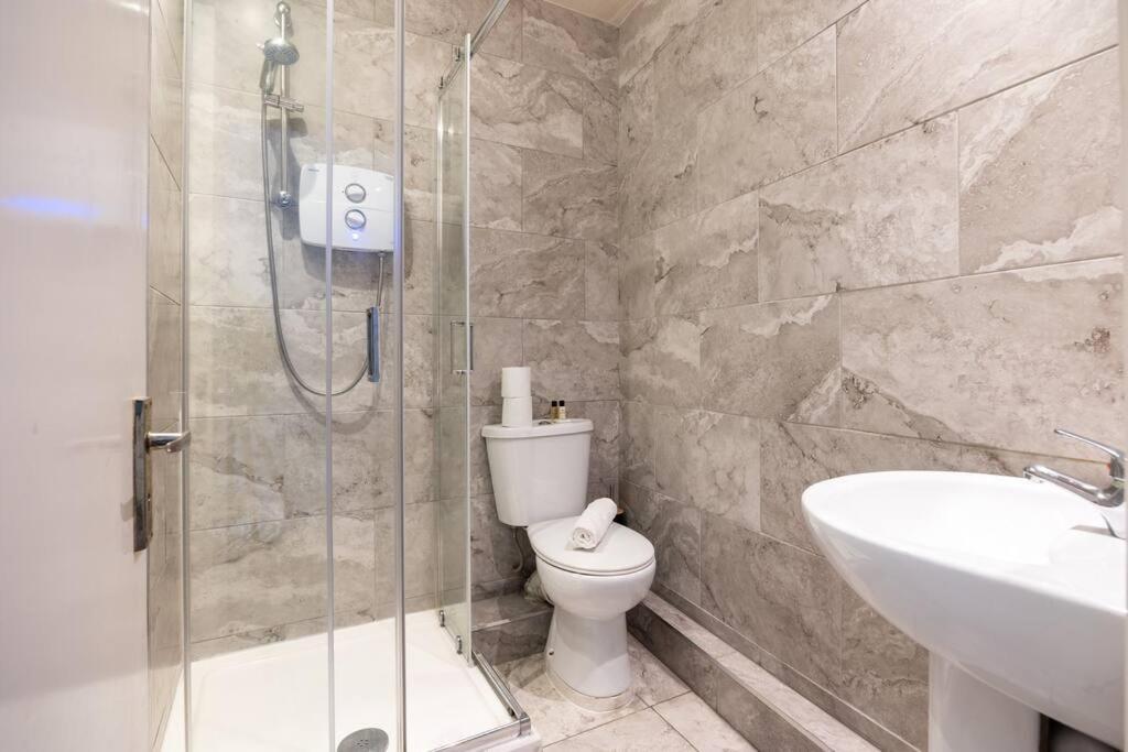 Homely 1 Bedroom Apartment In Smithfield, Dublino Esterno foto